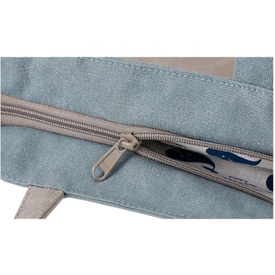 กระเป๋ากีฬากลางแจ้งขนาด 30 ลิตร พร้อมสายรัดไหล่และสายรัดกระโปรง