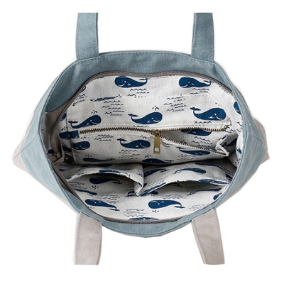 กระเป๋ากีฬากลางแจ้งไนลอนกันน้ำ 30 ลิตร พร้อมแถบสะท้อนแสง